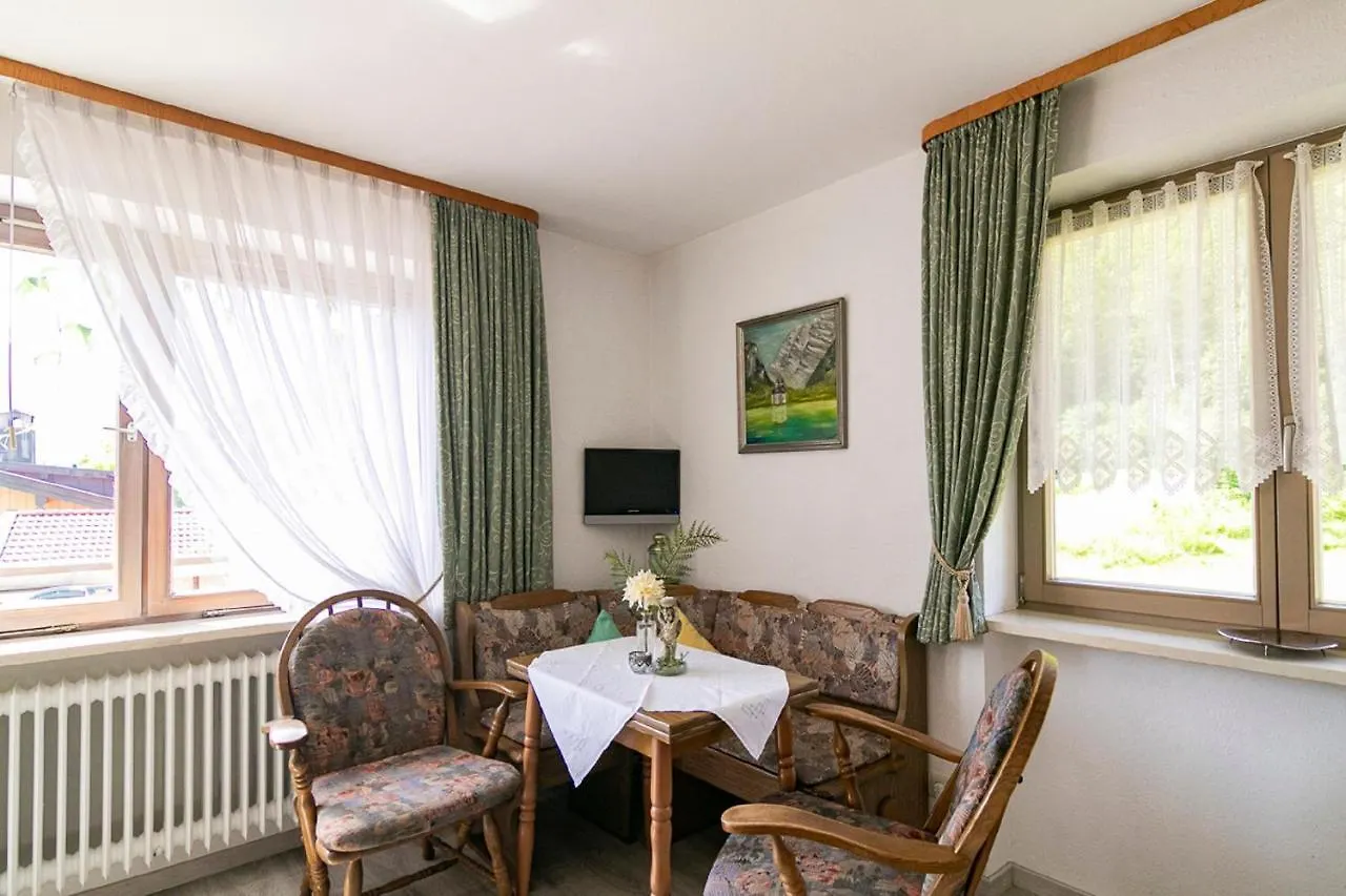 Gaestehaus Aschauer Schneizlreuth Apartment